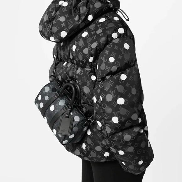 LOUIS VUITTON x YAYOI KUSAMA Monogram Black White Polka Dots Puffer Down Jacket - Picture 2 of 16